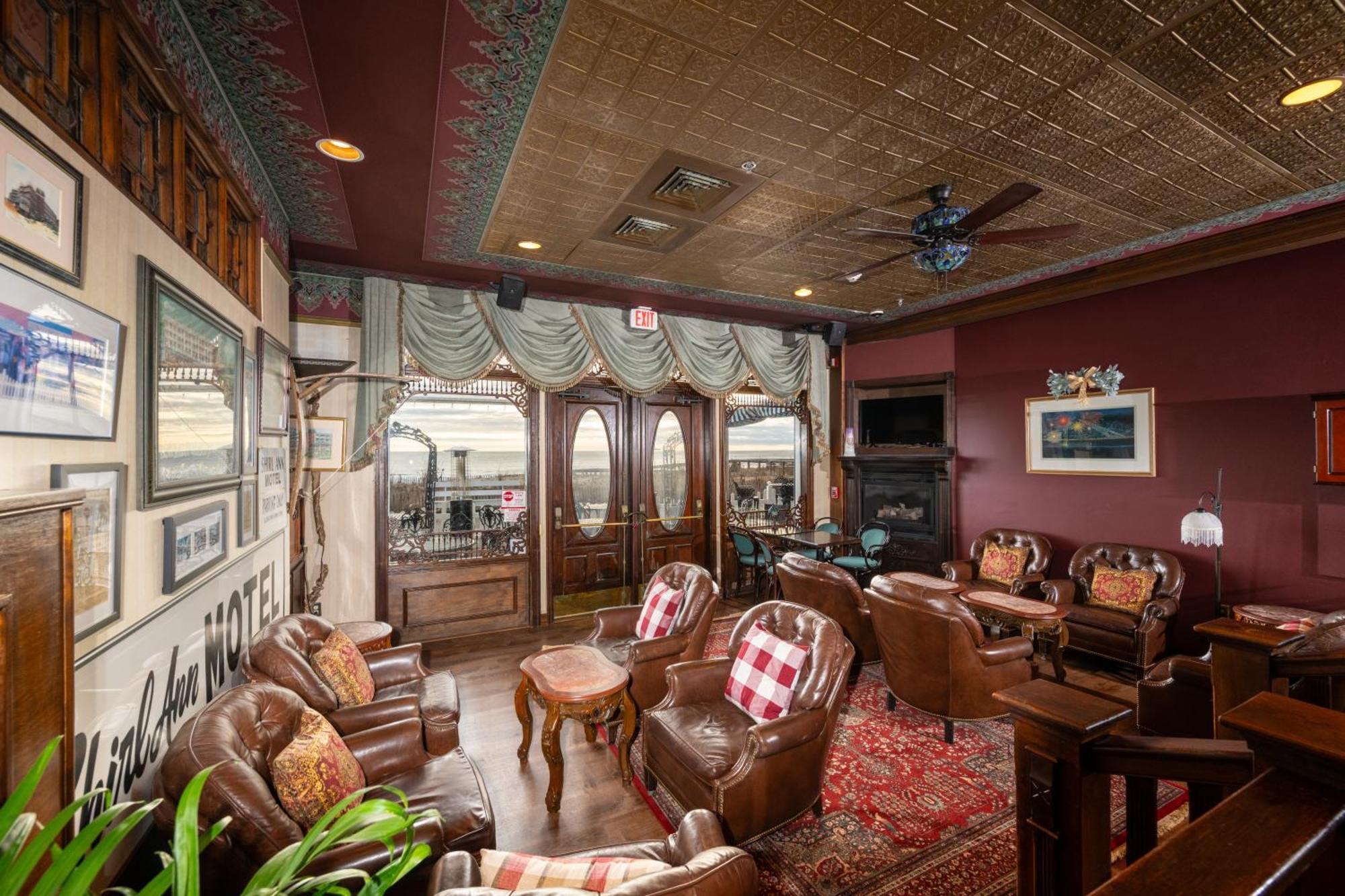 Boardwalk Plaza Hotel شاطئ ريهوبوث المظهر الخارجي الصورة