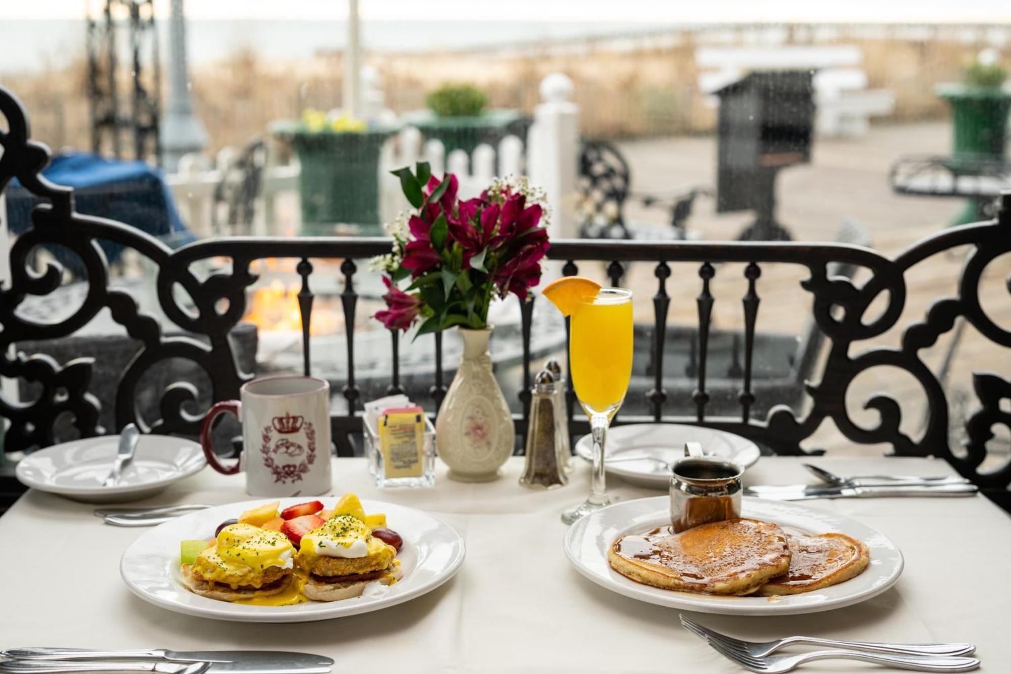 Boardwalk Plaza Hotel شاطئ ريهوبوث المظهر الخارجي الصورة
